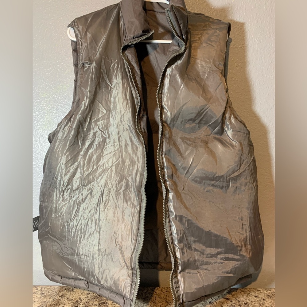 Beverly Hills Polo Club Men's High Collar Puffer Vest sz Large - Picture 9 of 12